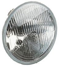 गैलरी व्यूवर में इमेज लोड करें, Hella Universal 12V / 7in Vision Plus Conversion Headlamp - 165mm