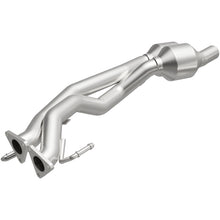 Carica l&#39;immagine nel visualizzatore di Gallery, MagnaFlow Conv DF 07 VW Touareg 3.6L Rear