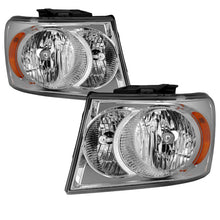 Laden Sie das Bild in den Galerie-Viewer, xTune 07-09 Dodge Durango OEM Style Headlights - Chrome (HD-JH-DDU07-AM-C)