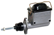 Laden Sie das Bild in den Galerie-Viewer, Wilwood High Volume Aluminum Master Cylinder - 7/8in Bore