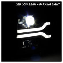 Laden Sie das Bild in den Galerie-Viewer, Spyder Chevy Silverado 1500 07-13/2500HD/3500HD 07-14 LED Black PRO-YD-CS07V3PL-BK