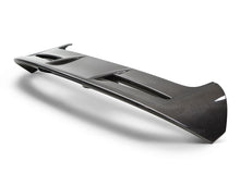 Carica l&#39;immagine nel visualizzatore di Gallery, Seibon 11-15 Ford Fiesta (Hatchback) ST-Style Carbon Fiber Rear Spoiler