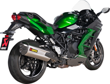 Carica l&#39;immagine nel visualizzatore di Gallery, AKRAPOVIC Slip-On Line Muffler - Titanium S-K10SO30-HGIT