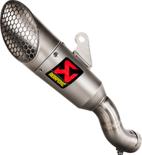 Carica l&#39;immagine nel visualizzatore di Gallery, AKRAPOVIC Slip-On Series Muffler - Titanium S-Y3SO6-IVOSS