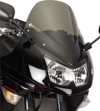 Load image into Gallery viewer, ZERO GRAVITY Double Bubble Windscreen - Smoke - Ninja 650 16-203-02