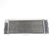 Carica l&#39;immagine nel visualizzatore di Gallery, Rywire Tucked Flipable 24x9 (Small) Radiator