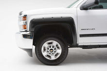 Charger l'image dans la galerie, EGR 14+ Chev Silverado 6-8ft Bed Bolt-On Look Fender Flares - Set (791574)