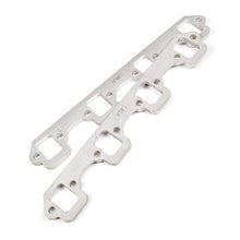 Cargar imagen en el visor de la galería, Stainless Works SBF Stock Rectangular Shaped Port 304SS Exhaust Flanges 1-3/4in Primaries (2in BP)