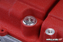Laden Sie das Bild in den Galerie-Viewer, Skunk2 Honda/Acura B-Series VTEC Clear Anodized Low-Profile Valve Cover Hardware