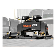 Carica l&#39;immagine nel visualizzatore di Gallery, Curt Q25 5th Wheel Hitch w/Roller &amp; Rails
