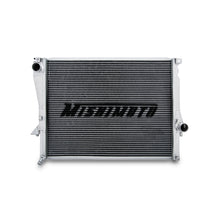 Charger l&#39;image dans la galerie, Mishimoto 99-02 BMWZ3 Manual X-Line (Thicker Core) Aluminum Radiator