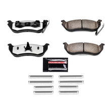 Carica l&#39;immagine nel visualizzatore di Gallery, Power Stop 03-07 Jeep Liberty Rear Z36 Truck &amp; Tow Brake Pads w/Hardware
