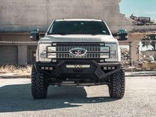Carica l'immagine nel visualizzatore di Gallery, Road Armor 17-20 Ford F-250 SPARTAN Front Bumper Bolt-On Pre-Runner Guard - Tex Blk