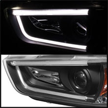 Laden Sie das Bild in den Galerie-Viewer, Spyder Dodge Charger 11-14 Projector Headlights Halogen - Light Tube DRL Blk PRO-YD-DCH11-LTDRL-BK