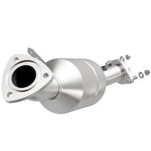 Carica l&#39;immagine nel visualizzatore di Gallery, MagnaFlow Conv DF 2003 Cadillac CTS 3.2L Driver Side