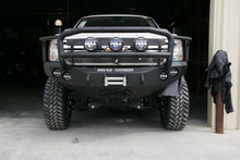 Charger l'image dans la galerie, Road Armor 11-14 Chevy 2500 Stealth Front Winch Bumper w/Lonestar Guard - Tex Blk