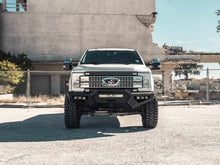 Carica l'immagine nel visualizzatore di Gallery, Road Armor 17-20 Ford F-250 SPARTAN Front Bumper Bolt-On Pre-Runner Guard - Tex Blk
