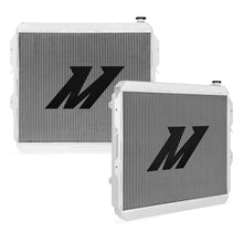 Laden Sie das Bild in den Galerie-Viewer, Mishimoto 00-06 Toyota Tundra 4.7L Performance Aluminum Radiator (Automatic Only)