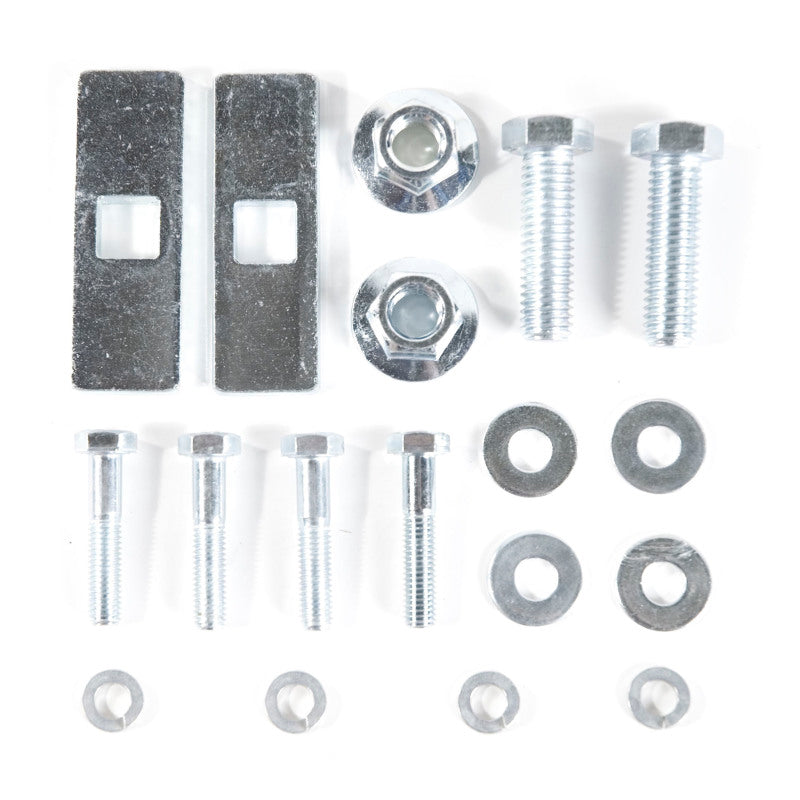 Curt 05-11 Volvo V50 Wagon Class 1 Trailer Hitch w/1-1/4in Ball Mount