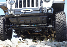 Carica l&#39;immagine nel visualizzatore di Gallery, Superlift 18-20 Jeep Wrangler JL/2020 Jeep Gladiator JT 4WD - Dual Steering Stabilizer Kit Bilstein