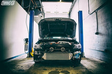 Laden Sie das Bild in den Galerie-Viewer, Turbo XS FMIC 2015-2017 Subaru STi - Wrinkle Red Pipes