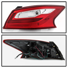 Carica l&#39;immagine nel visualizzatore di Gallery, xTune 16-18 Nissan Altima 4DR Passenger Side Tail Light - OEM Outter Right (ALT-JH-NA16-4D-OE-OR)