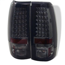 Laden Sie das Bild in den Galerie-Viewer, Spyder Chevy Silverado 1500 99-02 (Not Fit Stepside) LED Tail Lights Smke ALT-YD-CS99-LED-SM