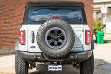 गैलरी व्यूवर में इमेज लोड करें, Road Armor 2021+ Ford Bronco Stealth Rear Slim Fit Bumper - Tex Blk