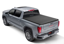 Charger l'image dans la galerie, Extang 19-20 Chevy/GMC Silverado/Sierra 1500 (8 ft) Trifecta Signature 2.0