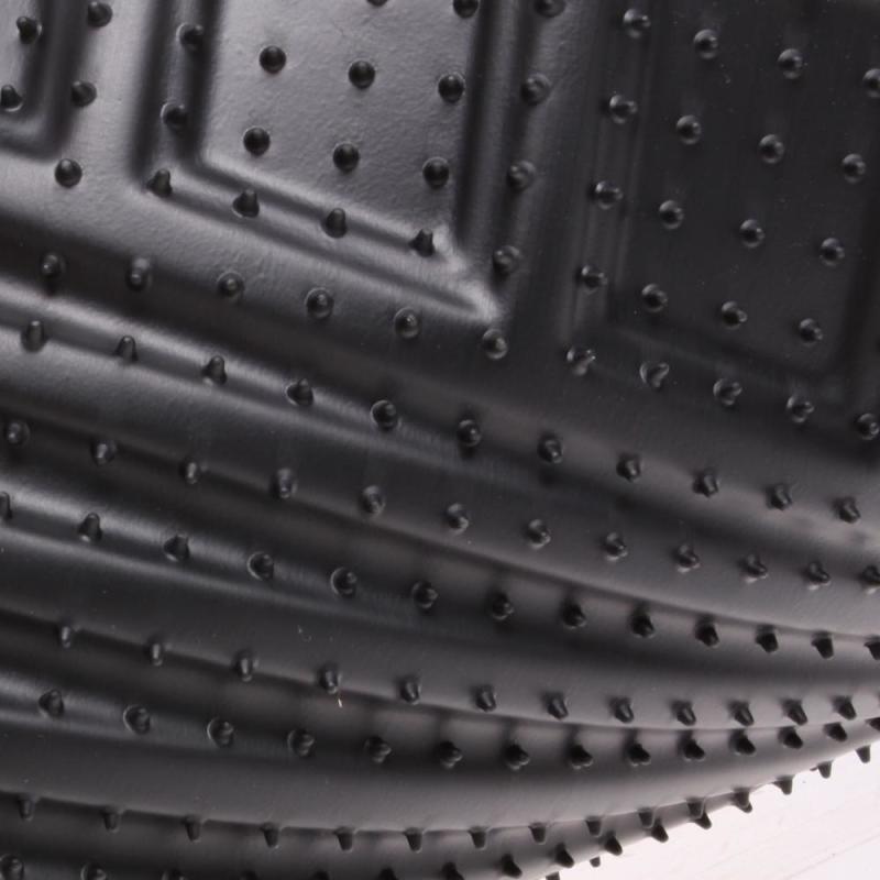 Lund 07-13 Chevy Avalanche Catch-It Floormats Rear Floor Liner - Black (1 Pc.)