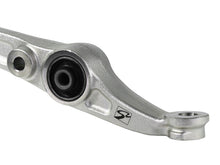 Carica l'immagine nel visualizzatore di Gallery, Skunk2 94-01 Acura Integra Front Lower Control Arm - Hard Rubber Bushing