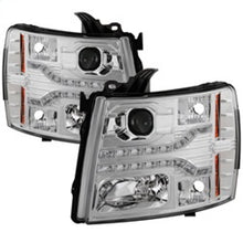 Laden Sie das Bild in den Galerie-Viewer, Spyder Chevy Silverado 1500 07-13 V2 Projector Headlights - LED DRL - Chrome PRO-YD-CS07V2-DRL-C