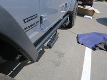 Charger l'image dans la galerie, RBP RX-7 Step Bars 07-17 Jeep Wrangler JK (4-Door) - Black