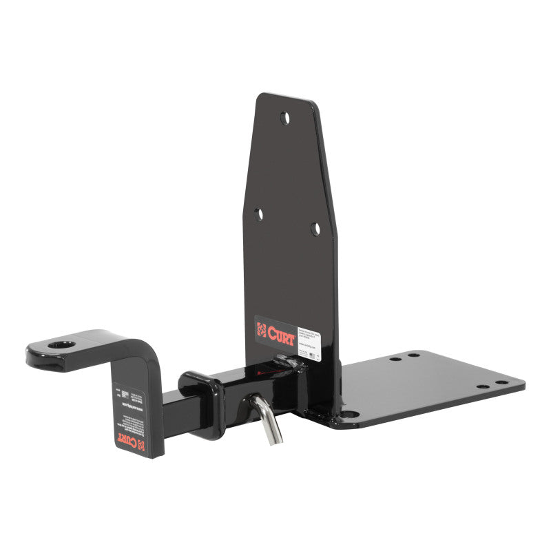 Curt 93-98 Saab 9000 Hatchback Class 1 Trailer Hitch w/1-1/4in Ball Mount