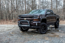 Laden Sie das Bild in den Galerie-Viewer, Lund 07-17 Chevy Silverado 1500 Bull Bar w/Light &amp; Wiring - Black