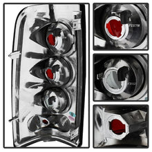 Laden Sie das Bild in den Galerie-Viewer, Spyder Chevy Silverado 1500 03-06 (Does Not Fit Stepside)Euro Tail Lights Blk Smke ALT-YD-CS03-BSM