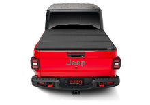Charger l'image dans la galerie, Extang 2020 Jeep Gladiator (JT) (w/o Rail System) Solid Fold 2.0