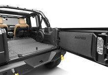 Carica l&#39;immagine nel visualizzatore di Gallery, BedRug 2018+ Jeep JL 4 Door BedTred 4pc Rear Cargo Kit (w/o Gap Hider)