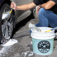 Laden Sie das Bild in den Galerie-Viewer, Chemical Guys Rimpaca Reach Around Ultimate Wheel Brush Set - 2 Pcs - Single