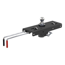 Carica l&#39;immagine nel visualizzatore di Gallery, Curt Quick Goose II Gooseneck Hitch