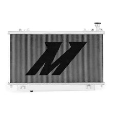 Laden Sie das Bild in den Galerie-Viewer, Mishimoto 06-12 Holden Commodore VE V8 Aluminum Radiator