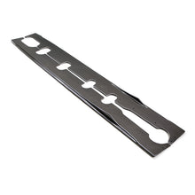 Laden Sie das Bild in den Galerie-Viewer, Seibon 16-17 Ford Focus RS SA Style Carbon Fiber Side Skirts