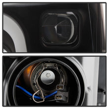 Laden Sie das Bild in den Galerie-Viewer, Spyder 18-19 Ford F-150 Proj Headlights - Halogen Model - LED Seq Turn - Blk PRO-YD-FF15018-LBSEQ-BK
