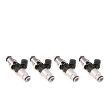 Carica l'immagine nel visualizzatore di Gallery, Injector Dynamics 1050X Injectors 14mm (Grey) Adaptor Top - (Silver) Bottom Adapter (Set of 4)