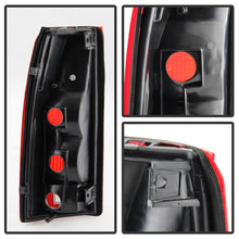 Carica l&#39;immagine nel visualizzatore di Gallery, Xtune Chevy Blazer Full Size 92-94 / Cadillac Escalade 99-00 Tail Light OEM ALT-JH-CCK88-OE-RC