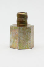 Charger l&#39;image dans la galerie, Walbro 12mm Female Threaded Fuel Fitting