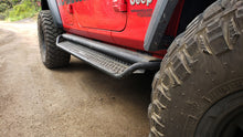 Carica l'immagine nel visualizzatore di Gallery, Go Rhino Dominator Extreme D1 Side Steps - Tex Blk - 80in