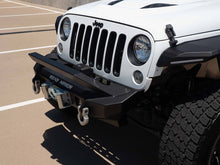 Laden Sie das Bild in den Galerie-Viewer, Road Armor 07-18 Jeep Wrangler JK Stealth Front Winch Bumper w/Bar Guard Mid Width - Tex Blk