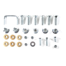 Laden Sie das Bild in den Galerie-Viewer, Curt 93-97 Dodgeintrepid Class 2 Trailer Hitch w/1-1/4in Ball Mount