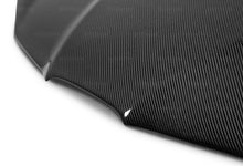 गैलरी व्यूवर में इमेज लोड करें, Seibon 06-07 Subaru WRX/STi RS style carbon fiber hood
